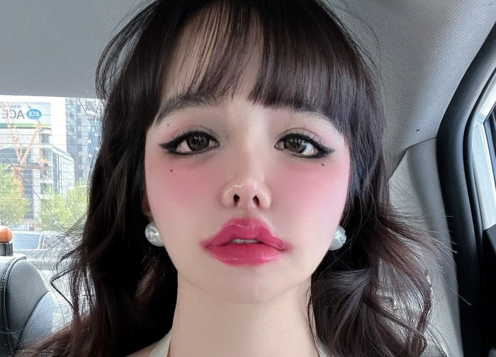 "Liên hoàn phốt" của Park Bom: Từ nghi vấn vận chuyển chất cấm làm 2NE1 tan rã, bỏ sân khấu đến gọi Lee Min Ho là "chồng"