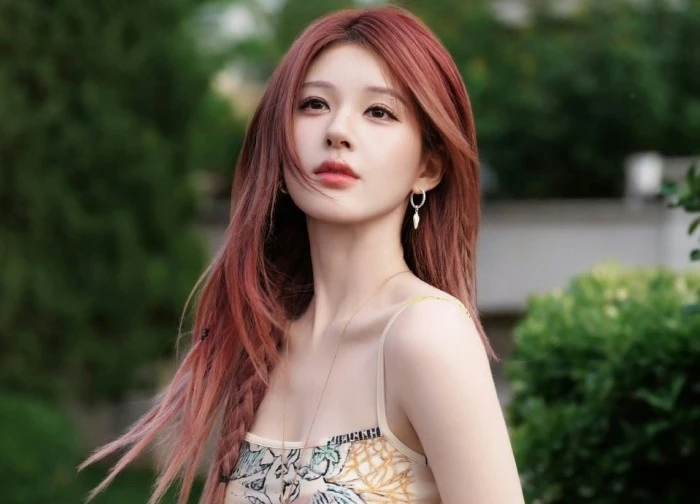 Triệu Lộ Tư tiết lộ thêm thông tin gây sốc