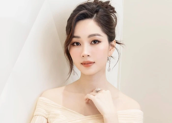 Cuộc sống bình yên bên 3 con sau hào quang của hoa hậu kín tiếng Đặng Thu Thảo