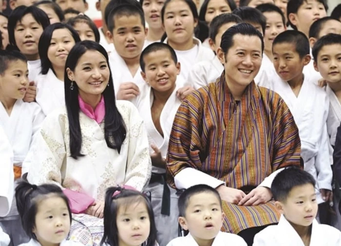 Chuyện tình hơn cả cổ tích của Quốc vương và Hoàng hậu Bhutan: Bắt đầu từ một câu nói năm 7 tuổi