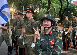 Trịnh Thị Duyên: chiến sĩ A80 dùng 'mỹ nhân kế' nói 1 câu làm QN Nga 'siêu lòng'