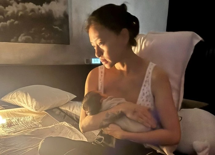 Ngô Thanh Vân trải lòng sau khi làm mẹ bỉm: "14 ngày qua là 14 ngày lên bờ xuống ruộng với bé Gạo"