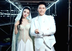 Anh Tu 'proposed' to LyLy in the middle of the EXSH concert, the organizers delicately gave away a wedding hall, fans were happy!