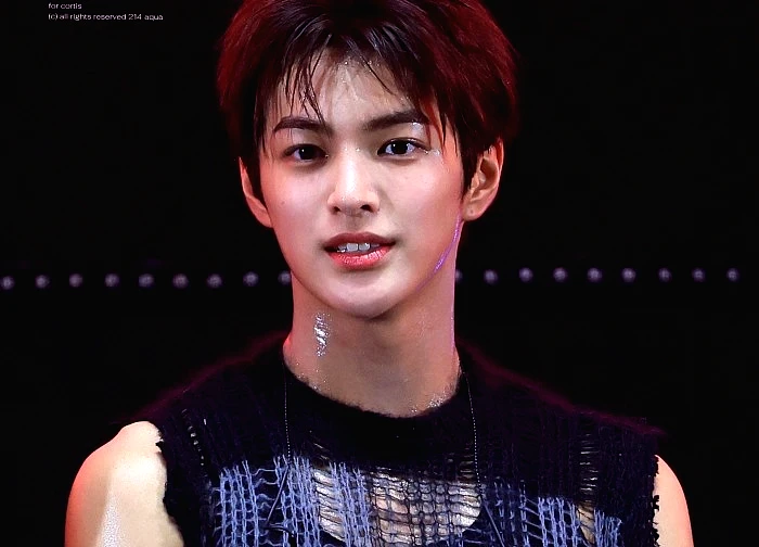 Tình dục hóa thần tượng