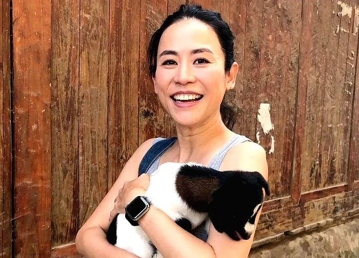 Tuyên Huyên chăm tương tác với khán giả trẻ trên mạng xã hội