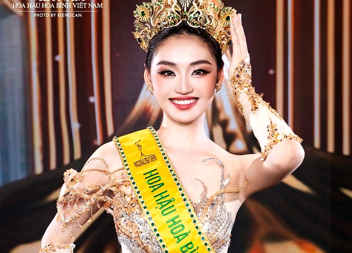 Hoa hậu Yến Nhi: Tôi từng đối diện với nhiều cám dỗ