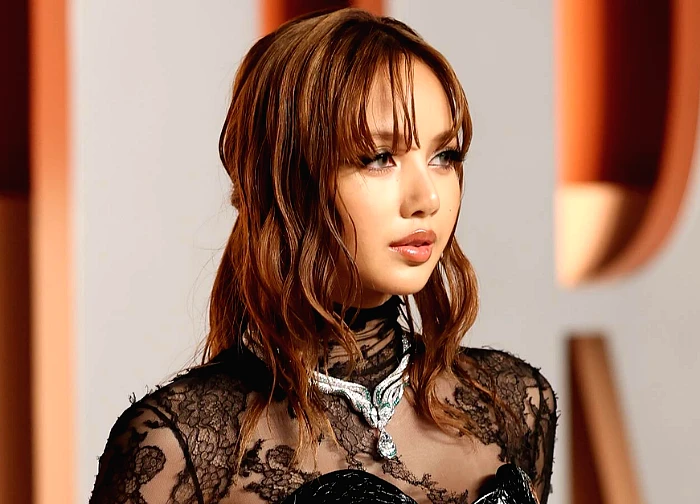 Lisa 'đá bay' Jennie ra khỏi mảng thời trang, Rosé tiết lộ bí mật về Blackpink?