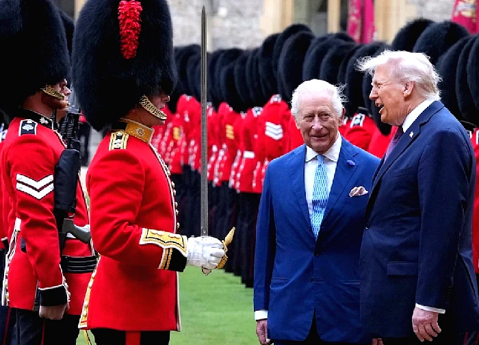 President Trump was "solemnly" welcomed by the British Royal Family, his final speech attracted attention