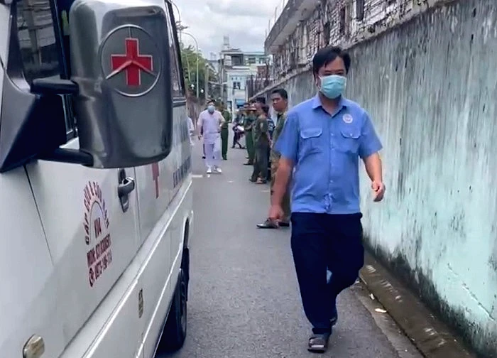 Người mẹ khai quá trình vứt thi thể trẻ sơ sinh ở TPHCM