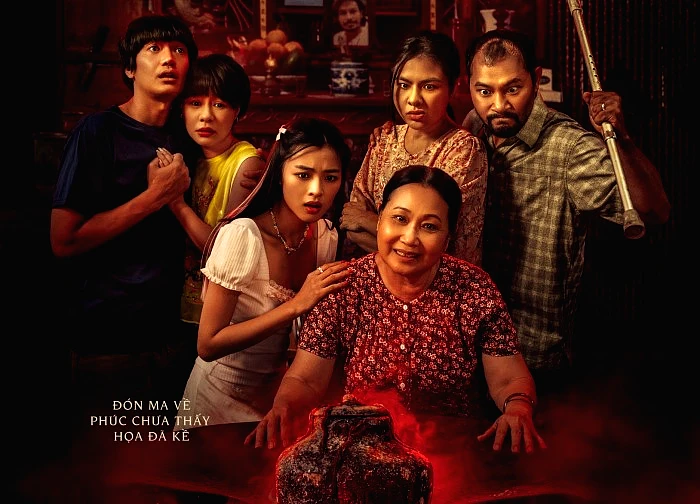 Poster 'Nhà ma xó' hé lộ sự nguy hiểm từ chiếc khạp sành bí ẩn