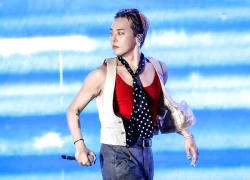 Từ G-Dragon, BLACKPINK cho tới Hứa Quang Hán, Yoona (SNSD), tại sao dàn sao số 1 thế giới xếp hàng dài kéo nhau về Việt Nam?
