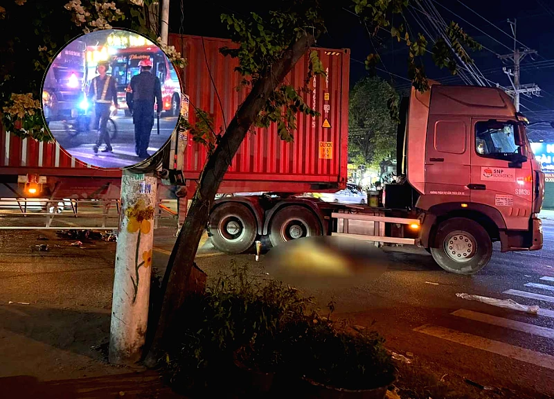 HCMC Ho Chi Minh City: Haunting the scene of an electric bicycle crashing into a container, causing 1 person to leave!