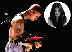 Justin Bieber lộ hình xăm khủng trên lưng, fan ngỡ ngàng gọi tên Selena Gomez?