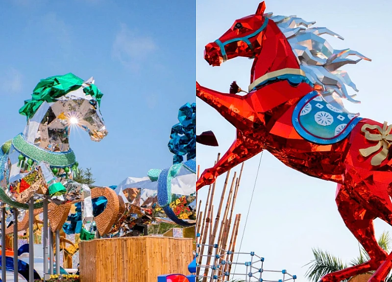 'Ngựa thép đỏ' cao 6 m gây chú ý tại Đắk Lắk