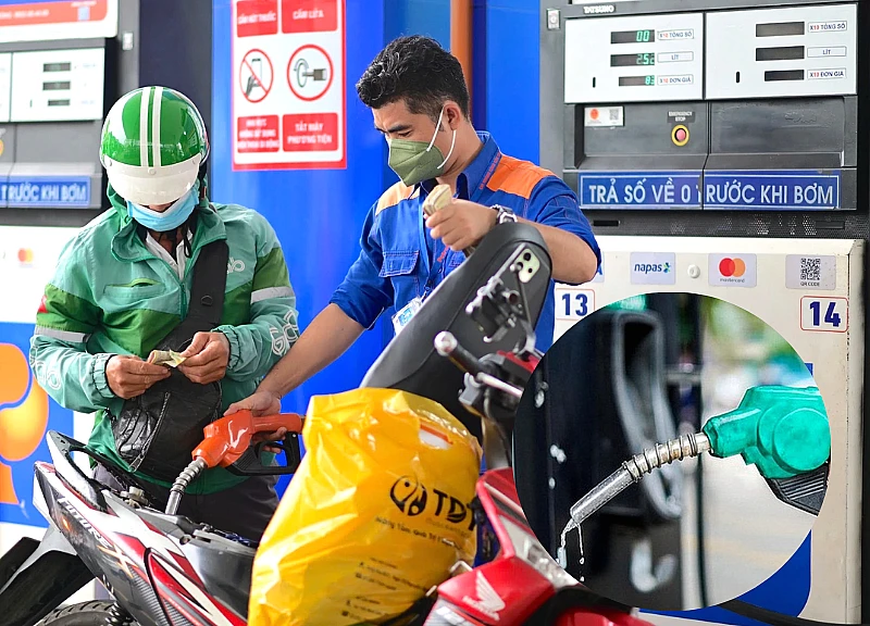 Gallery - There is a situation where people on the border of Cambodia and Laos go to Vietnam to buy gasoline | Hot trend | Life - VGT TV