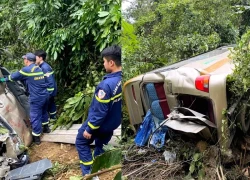 Vụ xe khách lao vực Sơn La: 24 người nhập viện, hé lộ nguyên nhân ban đầu